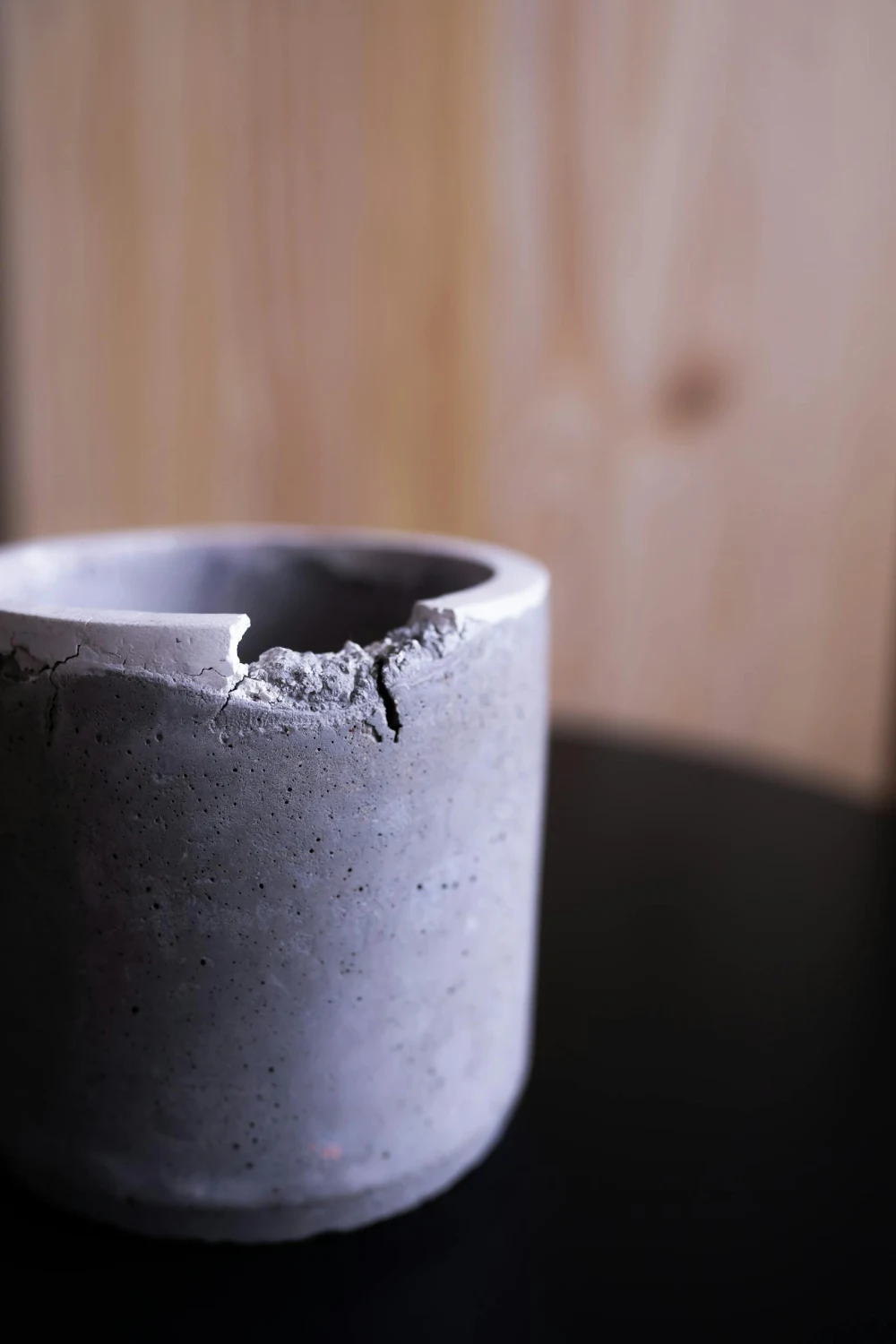 Charcoal Ribbed Vase