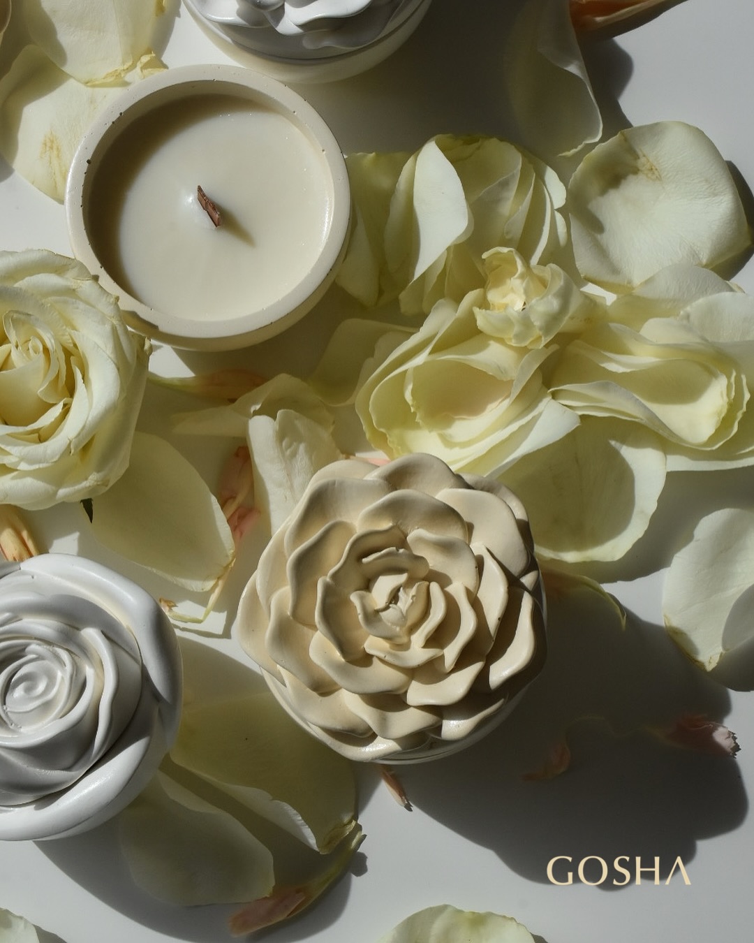 Spring Soft Table